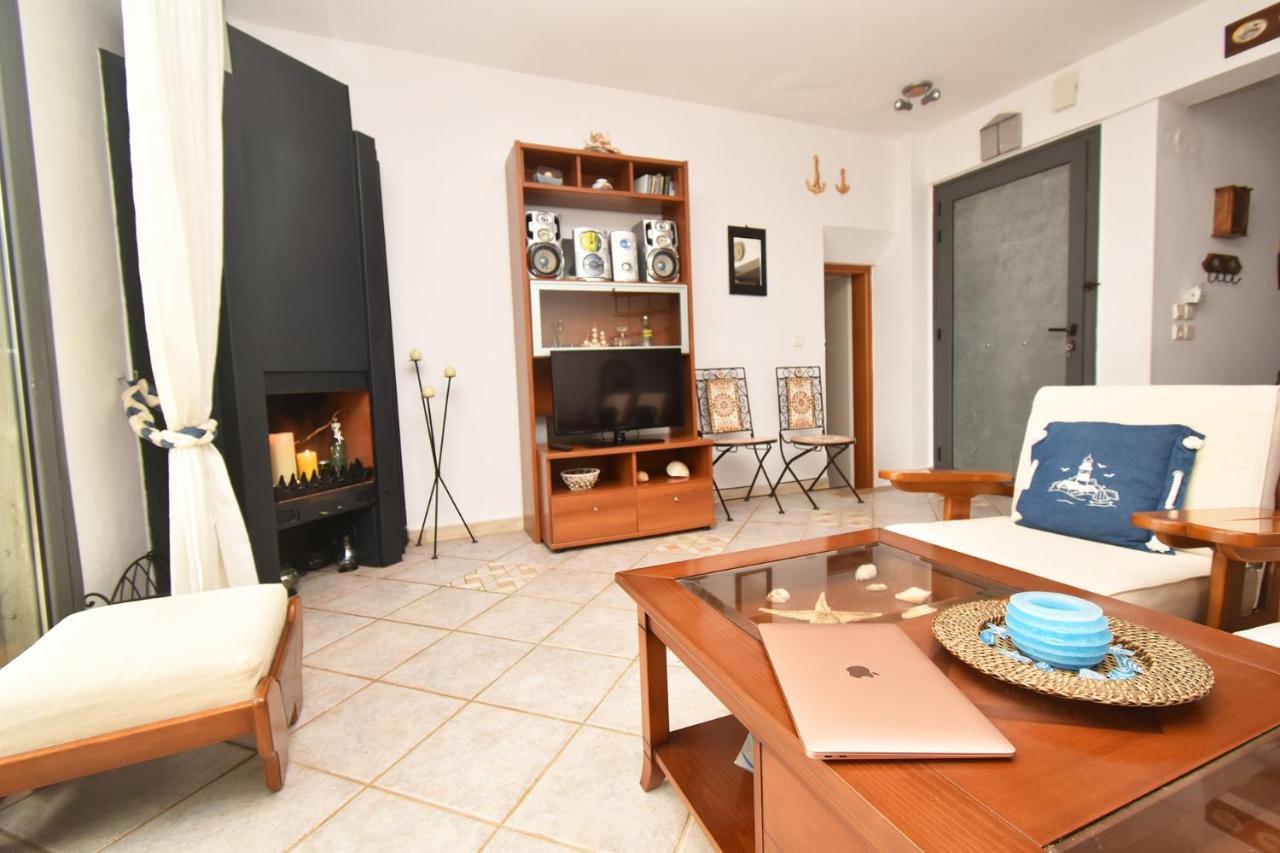 Olia Sea View Shared Pool Villa, Néa Fókaia 外观 照片
