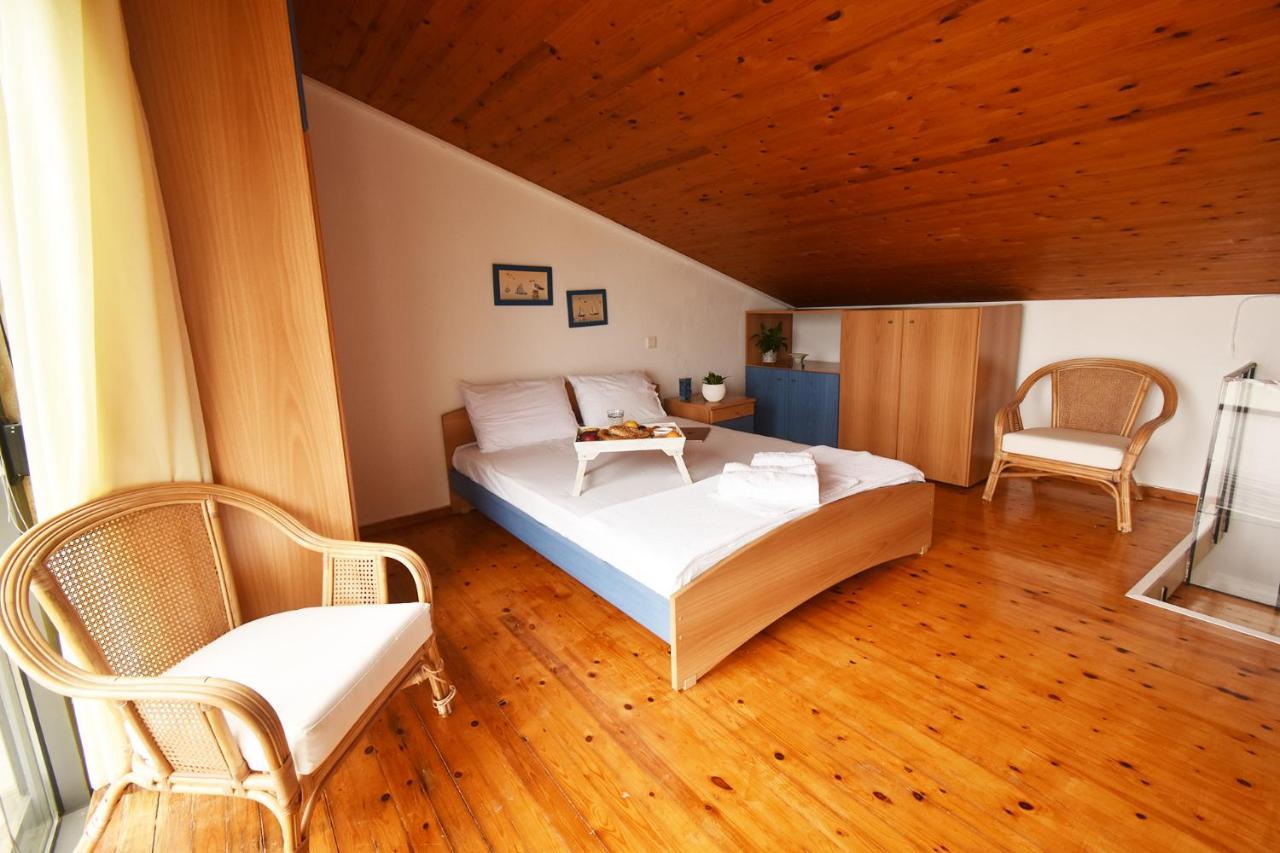 Olia Sea View Shared Pool Villa, Néa Fókaia 外观 照片